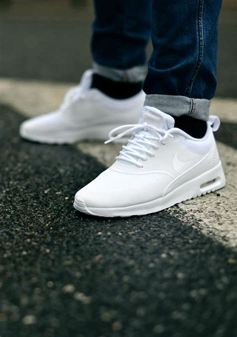 nice white sneakers mens